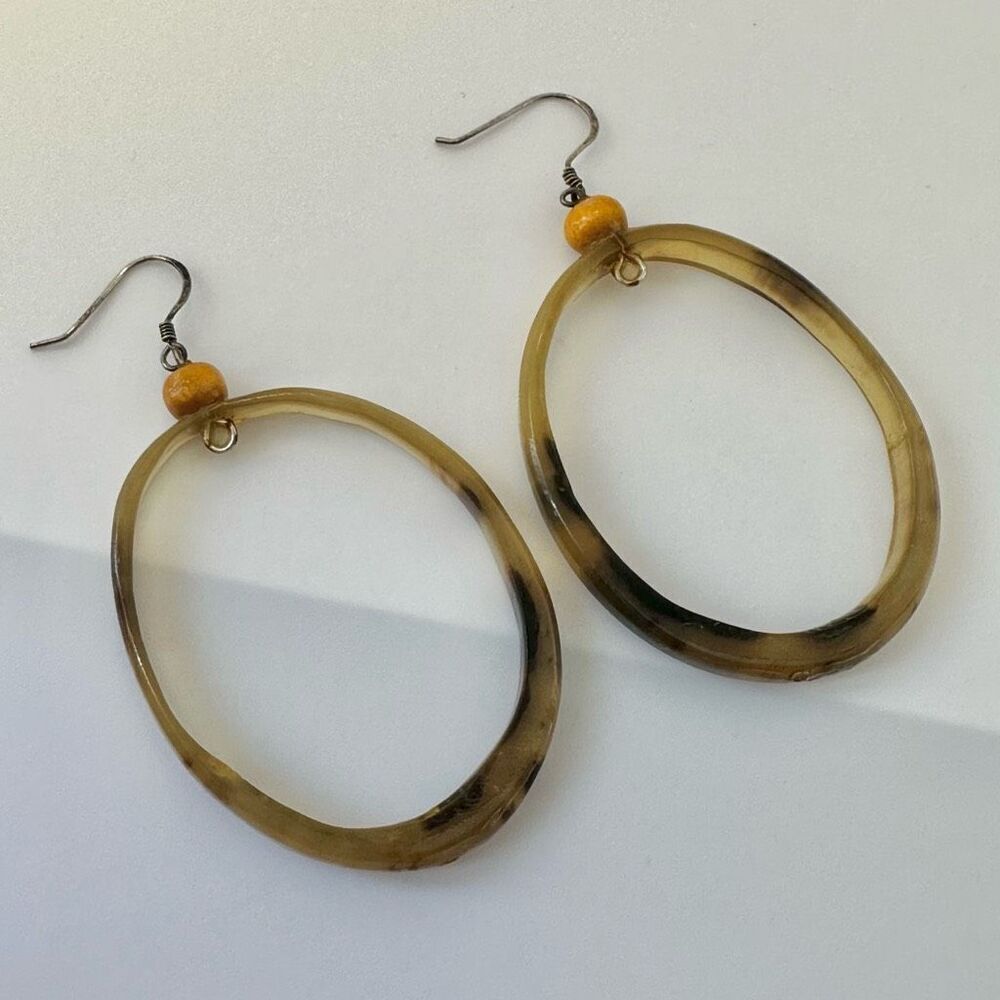 Cow horn sterling silver oval drop.earrings